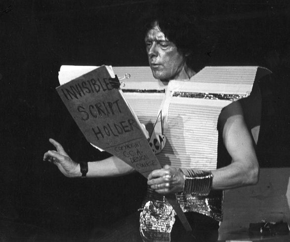 John Gingell, <I>the walking talking standing still machine</i>, Cardiff College of Art John Gingell, <I>the walking talking standing still machine</i>, Cardiff College of Art