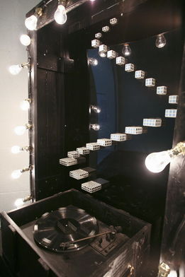 Fraser Cook, Vanity Mirror