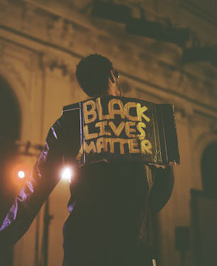 Long Play Liberation (2020), Performance Inslattaion commisisoned by Newham London for Newham Black History Month - Photo by Hayleigh Longman Long Play Liberation (2020), Performance Inslattaion commisisoned by Newham London for Newham Black History Month - Photo by Hayleigh Longman