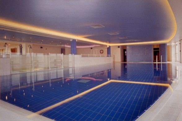 <b>Peter Bobby</b>, <i>Untitled</i>, photograph, 2000. <b>Peter Bobby</b>, <i>Untitled</i>, photograph, 2000.